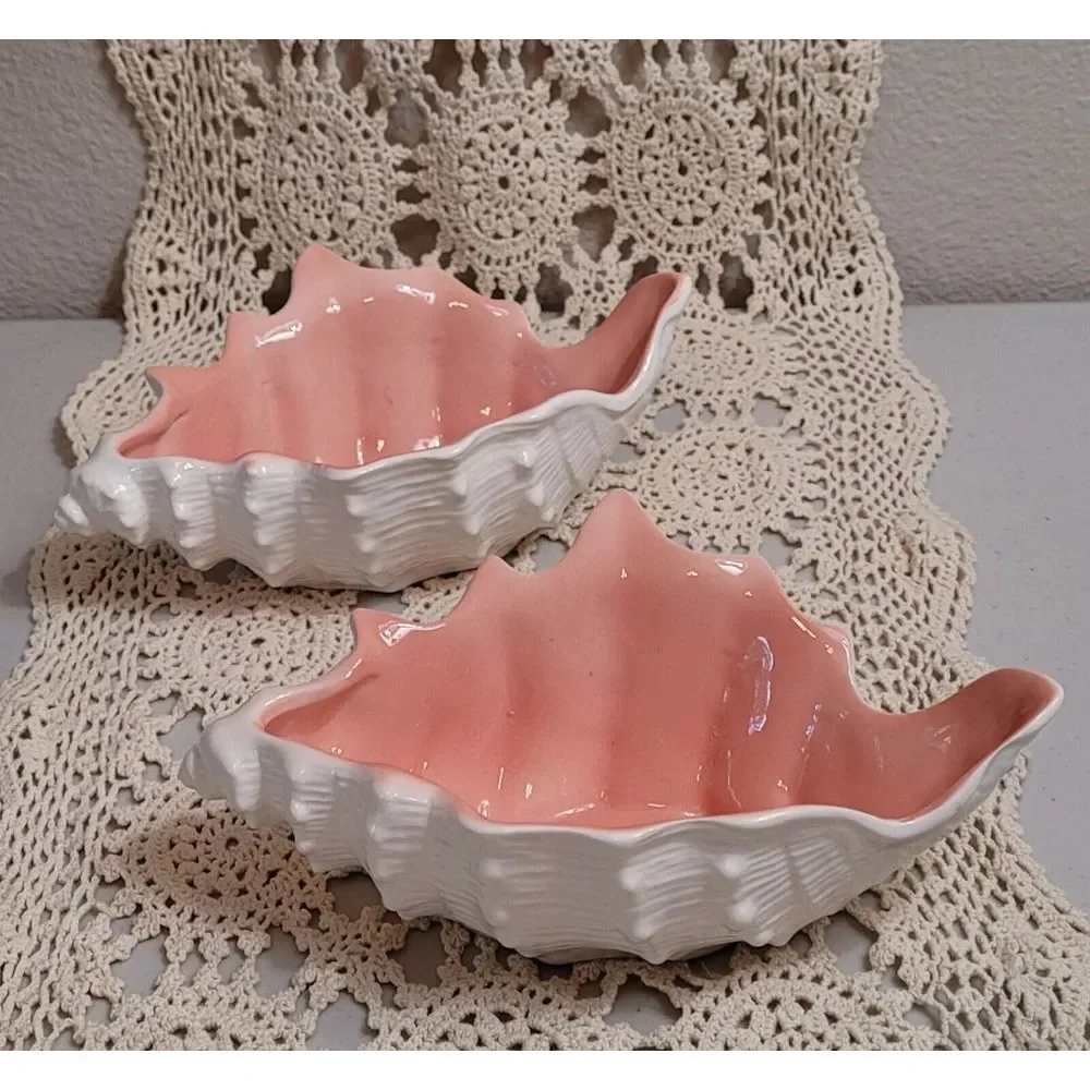 Vintage 1970s Fitz &‎ Floyd Shell Shaped Bowl Cream Outside Pink In. 8